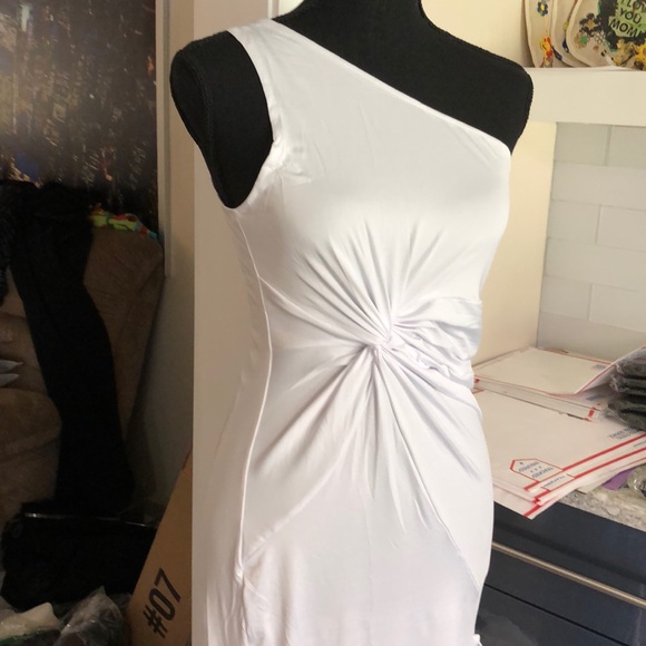White one shoulder summer midi - Picture 6 of 8